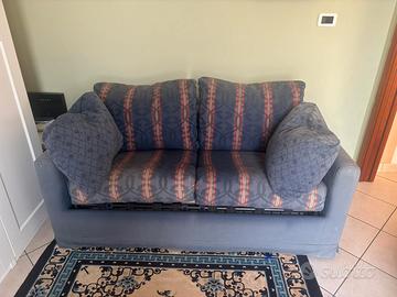 DIVANO LETTO COME NUOVO