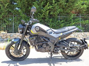 Benelli Leoncino 250 anno 2022