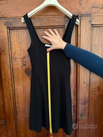 Abito nero Terranova – Taglia s