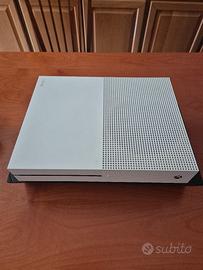 Xbox One s 500 GB 