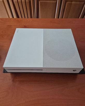 Xbox One s 500 GB 