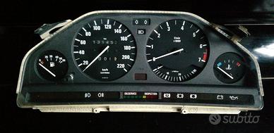 Quadro strumenti BMW 320 E30 1984 benzina