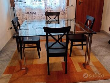 Tavolo cristallo quadrato