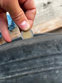 Gomme cammion scania