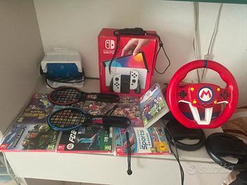 Nintendo switch oled con lotto giochi