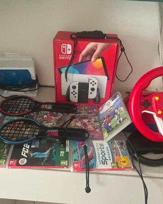 Nintendo switch oled con lotto giochi