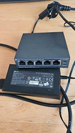 Switch TP-Link TL-SG1005P Gigabit 5 porte