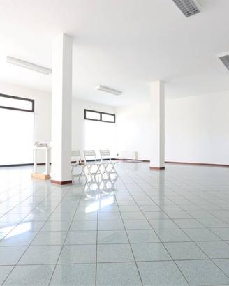 Immobile di 127 m² con 3 locali a Longare