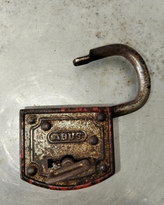 Lucchetto antico marchio Abus 