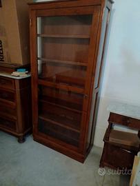 vetrina in legno