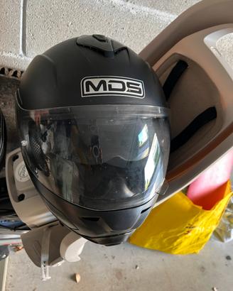 casco integrale MDS con doppia visiera
