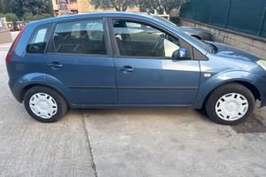 FORD FIESTA 14 D