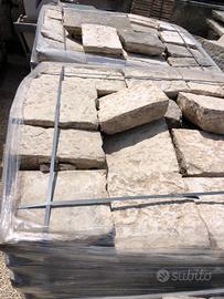 Pavimento di pregio di recupero in pietra