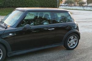 Mini Cooper One d diesel neopatentati 