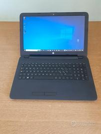 Notebook HP 255 G4 con processore AMD quad core