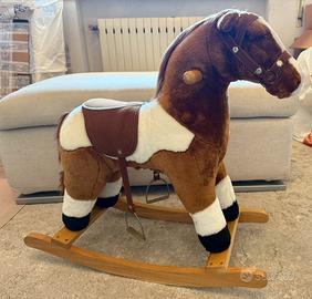 Dondolo cavallo