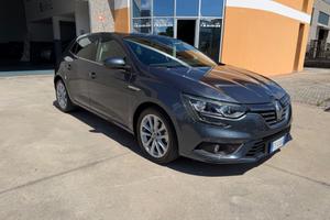Renault Megane Mégane dCi 8V 110 CV EDC Energy Int