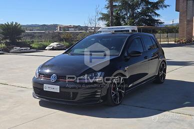 VOLKSWAGEN Golf Business GTI Performance 2.0 TSI D