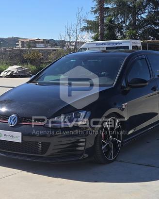 VOLKSWAGEN Golf Business GTI Performance 2.0 TSI D