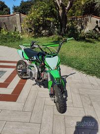 Pit bike 