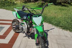 Pit bike 