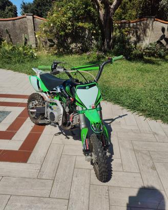 Pit bike 