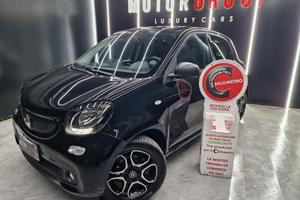 Smart ForFour EQ Passion Tetto Panoramico