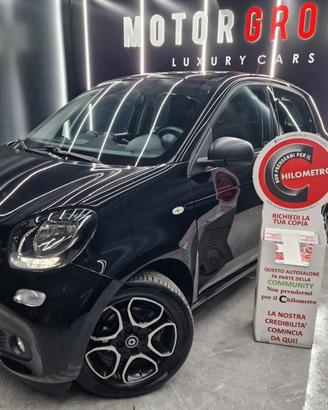 Smart ForFour EQ Passion Tetto Panoramico