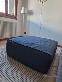 Pouf poggiapiedi per divano blu
