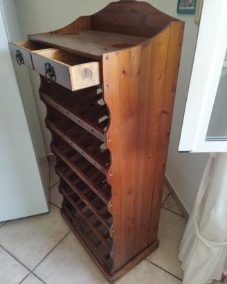 TAVOLO DA SALOTTO E CANTINETTA PORTABOTTIGLIE