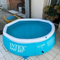 piscina easy jet