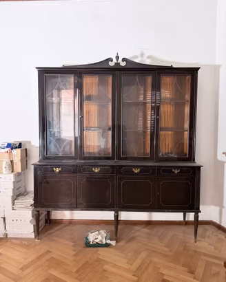 Buffet / Credenza vintage in legno con vetrina