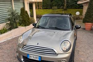 Mini Cooper D 1.6 109 CV