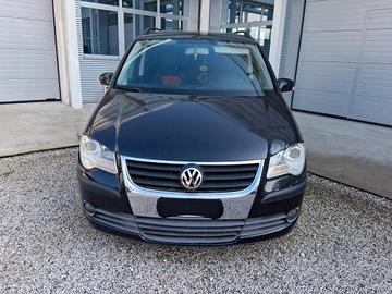 Volkswagen TOURAN 2.0 BENZINA METANO