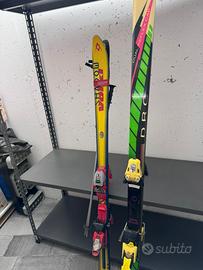 2 paia di sci