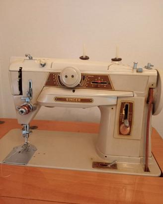 Macchina da cucire Singer 401