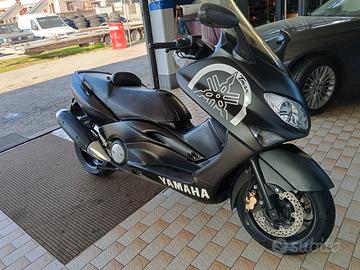 Yamaha tmax 500