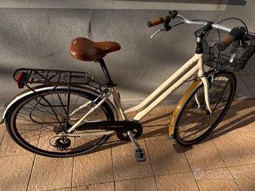 Bicicletta 28” , SAMSUNG TAB A7 insieme