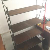 Mobile scaffale aperto d'epoca in ferro battuto