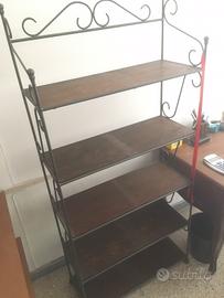 Mobile scaffale aperto d'epoca in ferro battuto