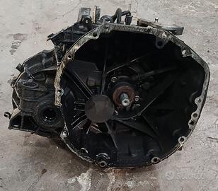 Cambio Qashqai 2.0D Anno 2008> Marce 6