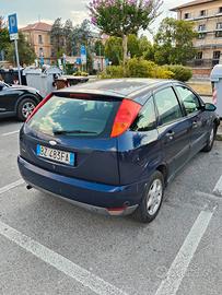 ford Focus 1999 GPL