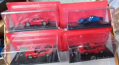4 modelli Ferrari 1/64 della serie Centauria