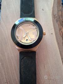 Orologio Swatch in alluminio