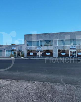 Negozio Capua [Cod. rif 3313670ACG]