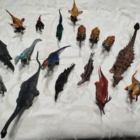 Dinosauri vari in plastica 