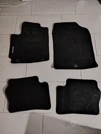 tappetini jeep compas e Kia piccanto