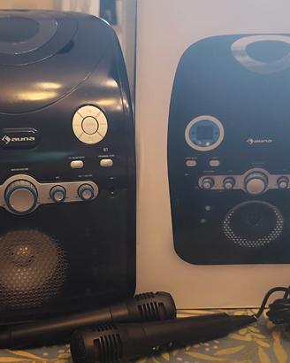 Karaoke e cassa con microfono
