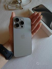 iPhone 15 Pro 128 GB – Titanio Naturale