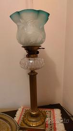 Lampada a olio/petrolio vittoriana